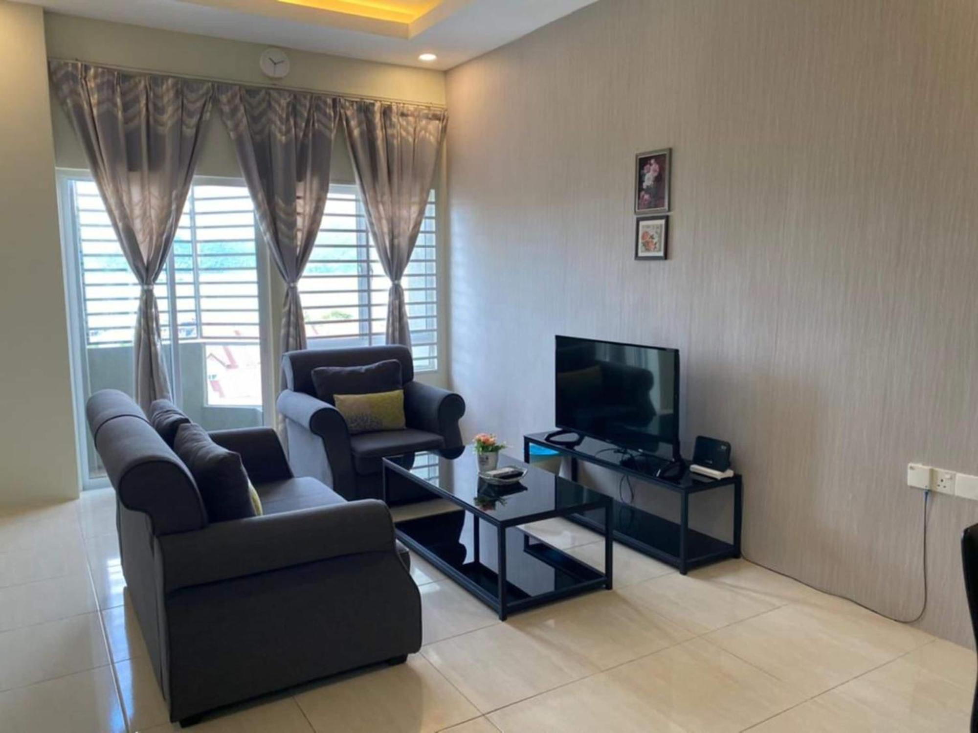 Oyo 91086 Bayu Service Apartment Kuah Eksteriør billede