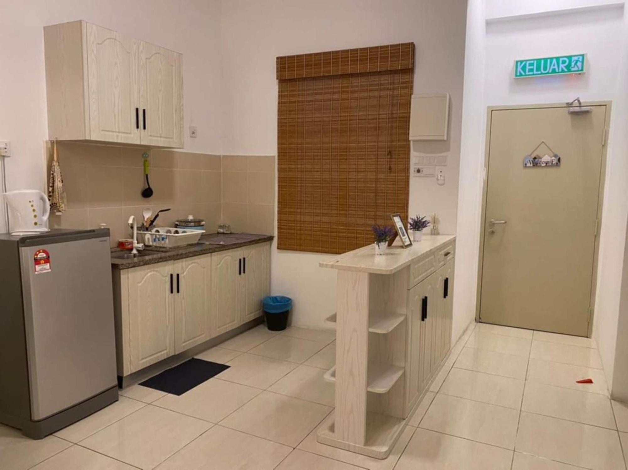 Oyo 91086 Bayu Service Apartment Kuah Eksteriør billede